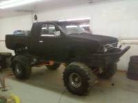 Nissan Hardbody - 89 big block JJ