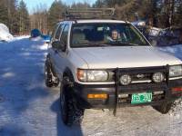 Nissan Pathfinder - stocker