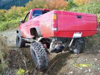 Nissan Hardbody - Twistin'