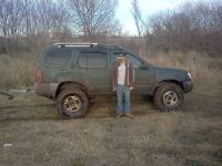 Nissan Xterra - after-fit 33's