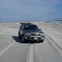 Nissan Pathfinder - another day at the beach