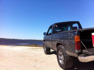 Nissan  - 1993 Hardbody 2wd
