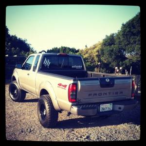 Nissan Frontier - 2004 frontier