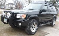 Nissan Pathfinder - 2002 Nissan Pathfinder SE